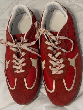 ALOHAS Red and Cream Athletic Sneakers TB.490